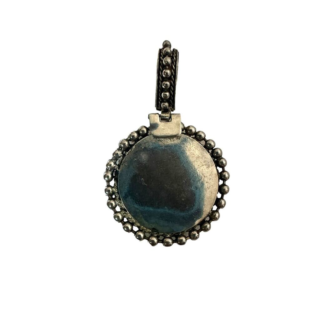 Vintage Bright Clover Green Enamel And Silver 2” Pendant - Picture 3 of 14